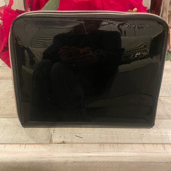 🖤🪷 Ted Baker iPad bag 🪷🖤 - Picture 2 of 3